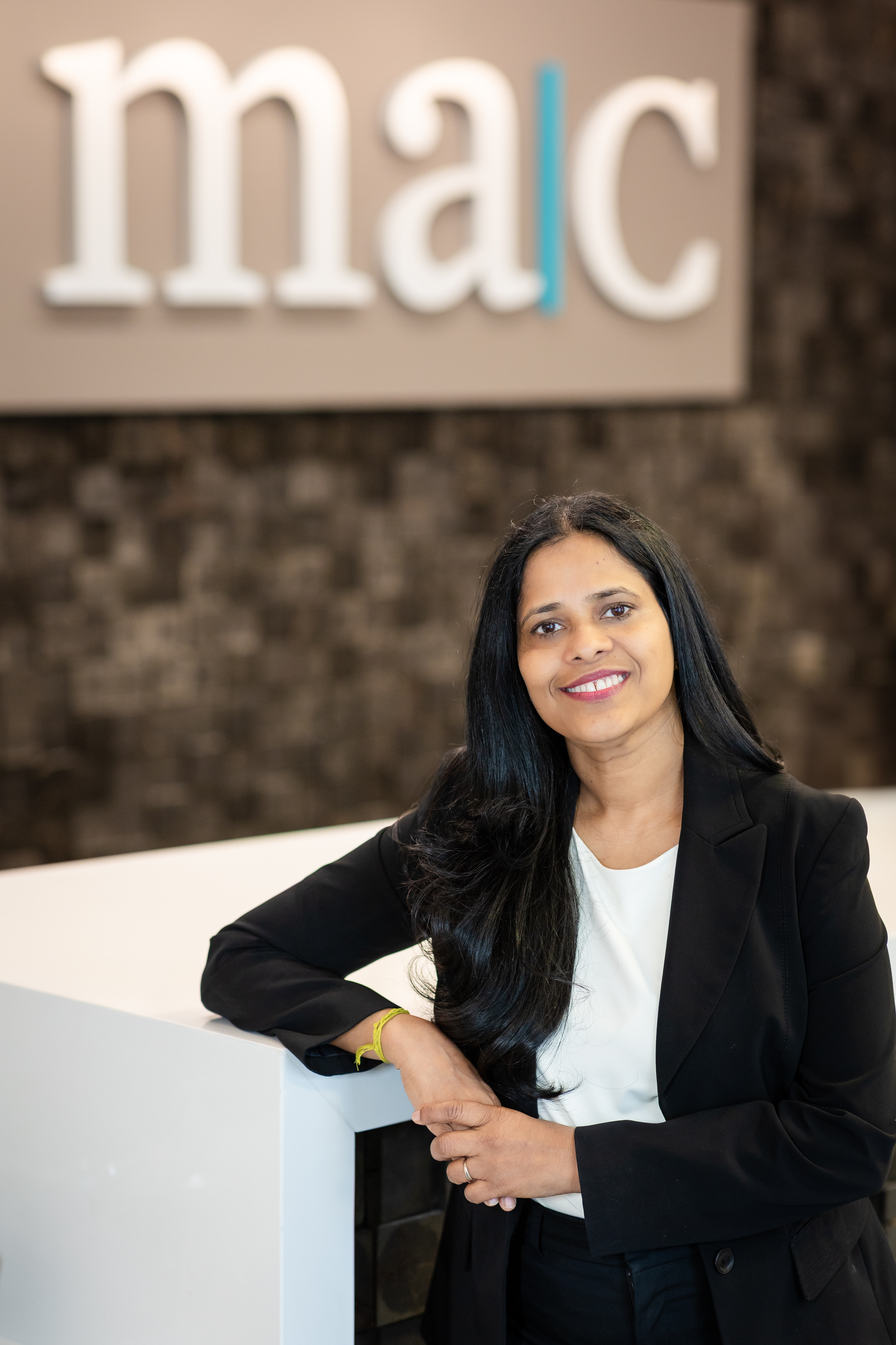 Thaya Muhunthan, CPA, CMA (UK)